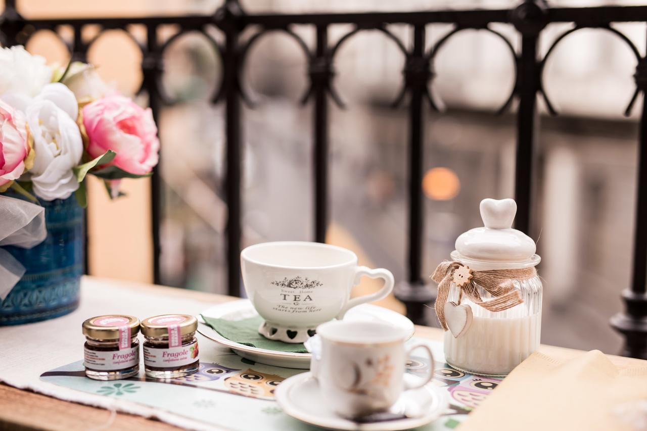 B&B Dolcevita Napoli Extérieur photo